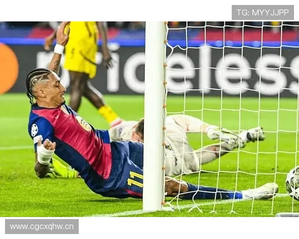 巴萨全队近期表现断线，整体运转问题逐步反映在赛场走势中