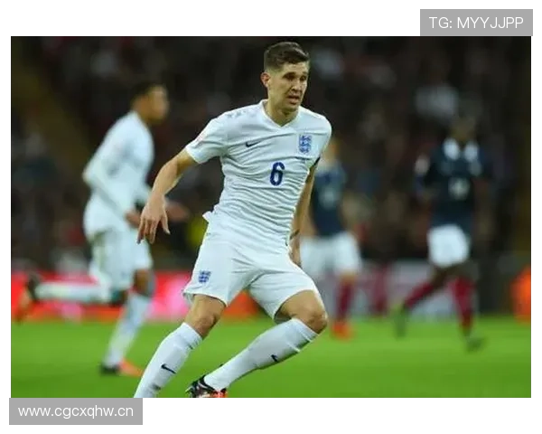 斯通斯与巴斯托尼：出球型中卫的路径差异分析