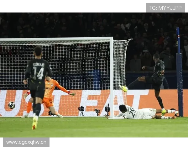 登贝莱一拿球就发动进攻，巴黎圣日耳曼是否重回依赖球星单打老路？